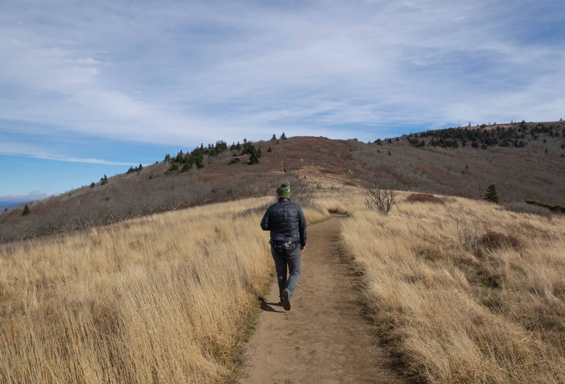 Hiking in Fall near Leadville, CO - HelloTrail.com