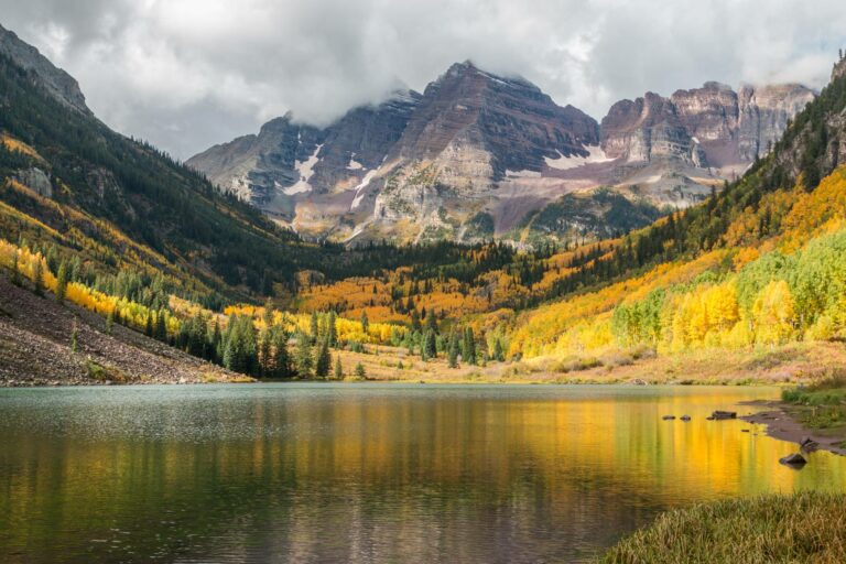 7 Best Fall Hikes in Colorado to Take in Autumn’s Colors