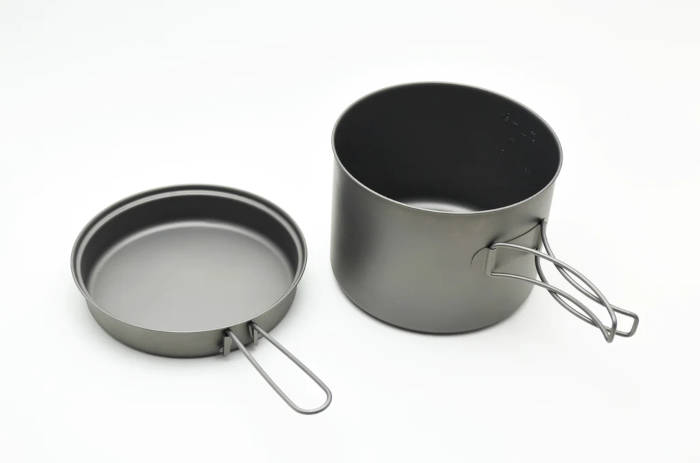 TOAKS Titanium Pot and Pan for campfire cooking